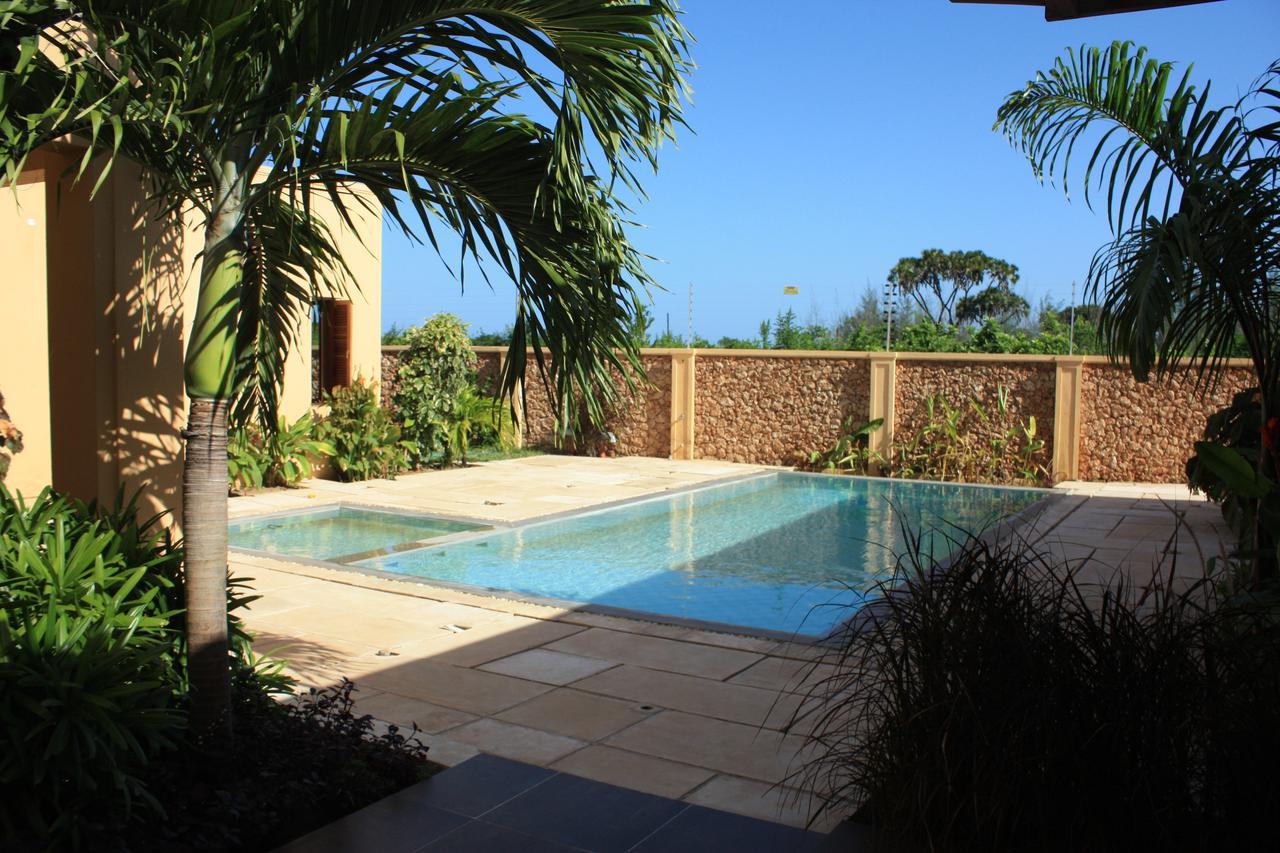 Galu Tulivu Villa Gazi Exterior foto