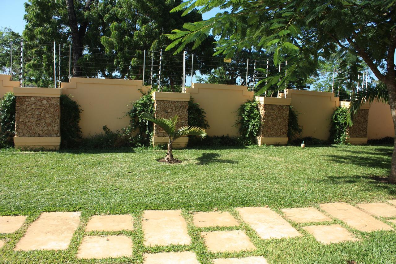 Galu Tulivu Villa Gazi Exterior foto