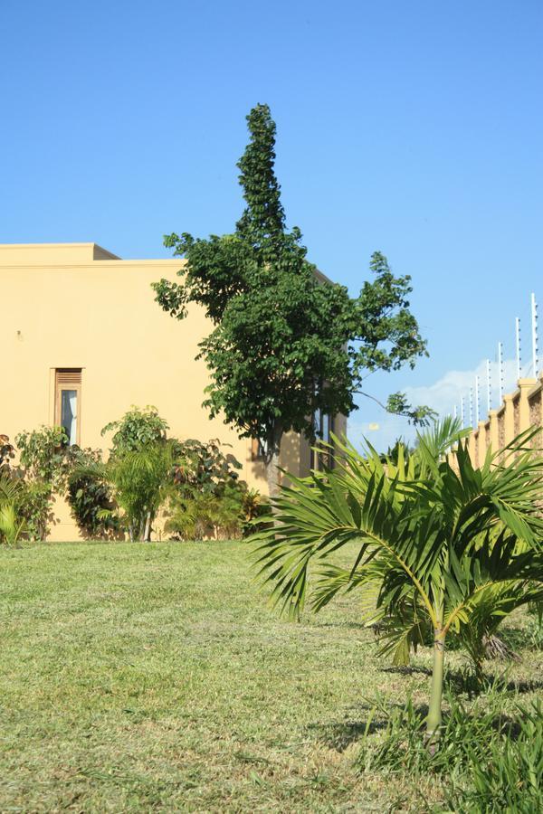 Galu Tulivu Villa Gazi Exterior foto
