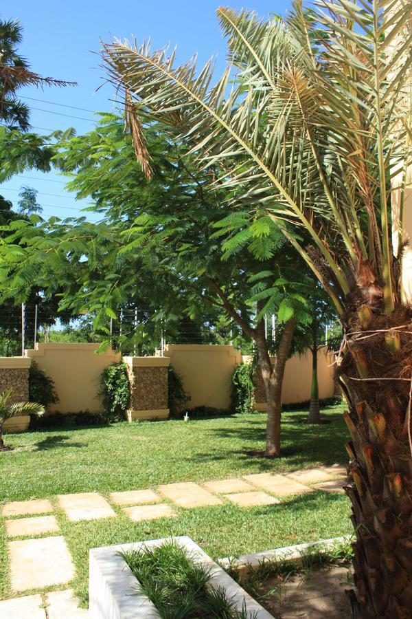 Galu Tulivu Villa Gazi Exterior foto