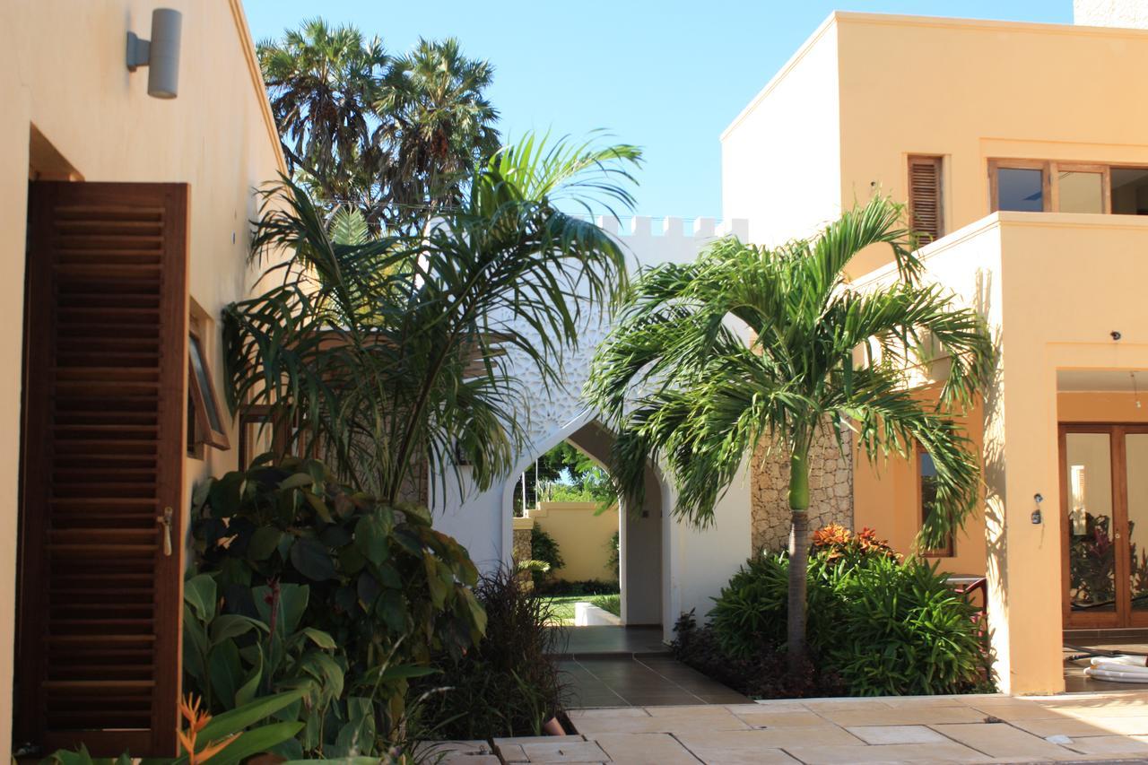 Galu Tulivu Villa Gazi Exterior foto