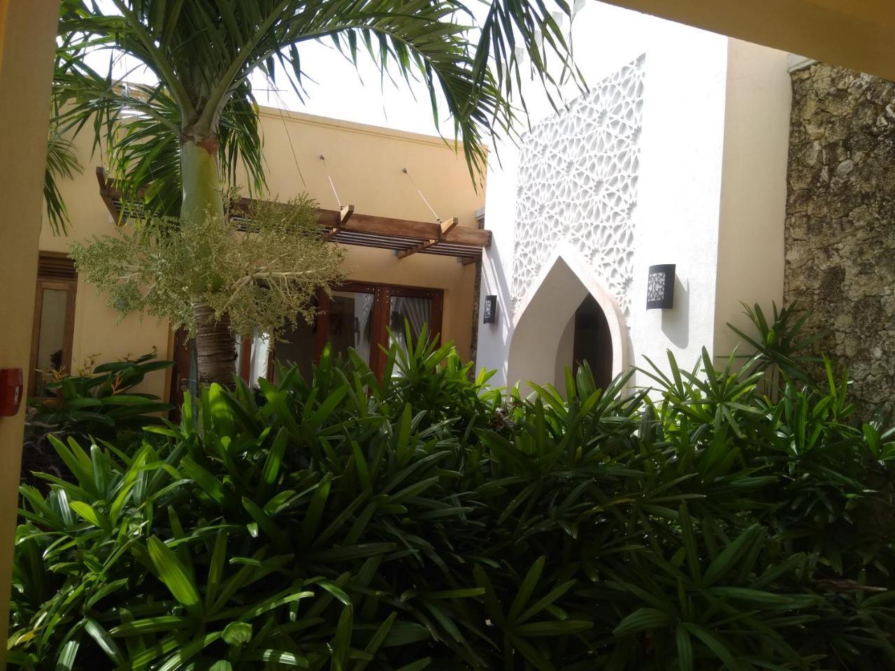 Galu Tulivu Villa Gazi Exterior foto
